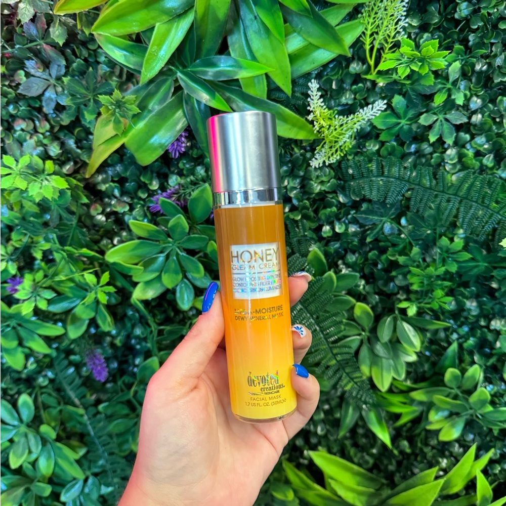 Honey gleam cream